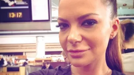 Andreea Antonescu, jefuită înainte de Crăciun. Cântăreaţa a rămas fără cadouri