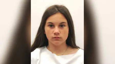 O adolescentă din Piatra Neamţ a fost dată dispărută. Poliţia cere ajutorul oamenilor