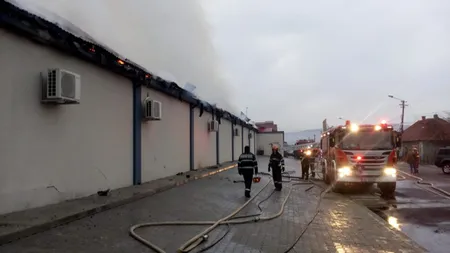 Angela Rusu, în stare de şoc! Sala de nunţi a cântăreţei, distrusă într-un incendiu de proporţii VIDEO