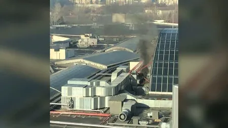 Incendiu la AFI Cotroceni. 2.000 de persoanele aflate în mall au fost evacuate