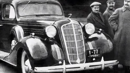 Moscova: Limuzina care i-ar fi aparţinut lui Stalin, găsită într-un garaj, la o zi după ce a fost furată