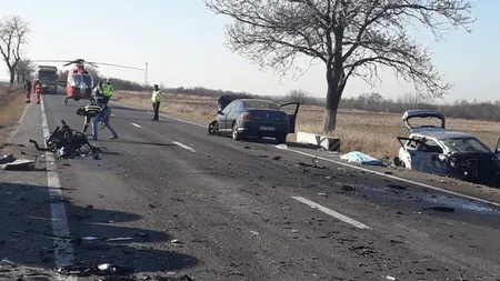 Fiica unui viceprimar din Olt, moartă în accidentul din Argeş. Iubitul ei a făcut o depăşire periculoasă şi s-a izbit de altă maşină
