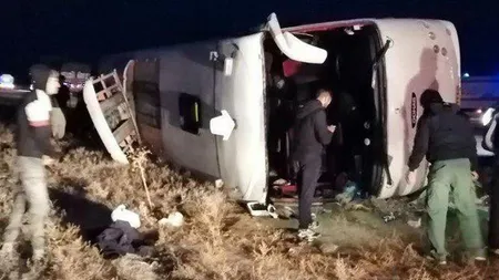 Iran, o nouă tragedie. 20 de oameni au murit şi 23 au fost răniţi într-un accident de autobuz