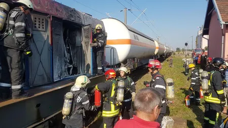 Şapte morţi şi 20 de case distruse în explozia unui tren-cisternă. Garnitura transporta spre România 20 cisterne cu propan