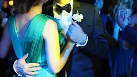 Irina Tănase şi-a surprins prietenii cu noul look. Ce schimbare a făcut iubita lui Liviu Dragnea, la început de 2020 FOTO