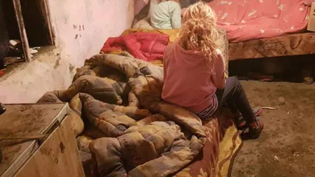 Povestea uluitoare de viaţă a unor surori care trăiesc în condiţii mizere, crescute de bunică