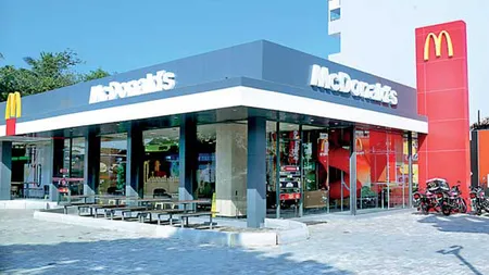 Premieră la McDonald's, în România. Lanţul va angaja lucrători din Sri Lanka