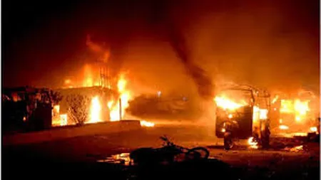 Baza americană din Irak, atacată masiv cu rachete duminică seară