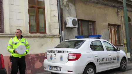 VIDEO O bătrânică s-a luptat cu tâlharul care încerca să o jefuiască