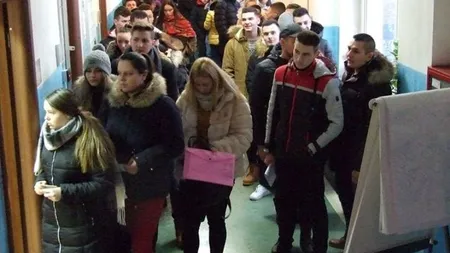 EPIDEMIE de gripă în România. Ministerul Educaţiei anunţă în ce condiţii se închid şcolile