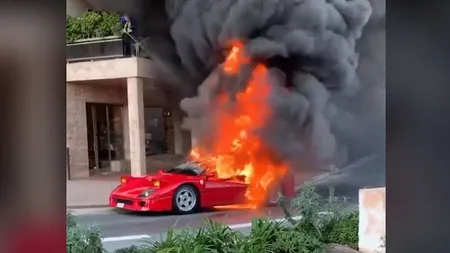 Ferrari de 1,2 milioane de euro, distrus de un incendiu violent în Monaco. Cum a încercat un bărbat să stingă flăcările VIDEO