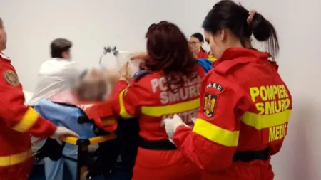 Bărbatul care a suferit marţi un stop cardio respirator la aterizarea avionului a murit