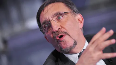 Politician italian pus pe glume proaste: a propus folosirea salutului fascist ca 
