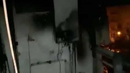 Explozie urmată de incendiu într-un bloc din Slatina