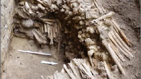 Catedrala oaselor. Descoperire macabră, o celebră biserică din Europa are pereţii făcuţi din cranii şi tibii umane
