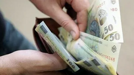 Anunţ important pentru români! Salariul minim ar creşte cu 600 lei, până la 1.900 lei