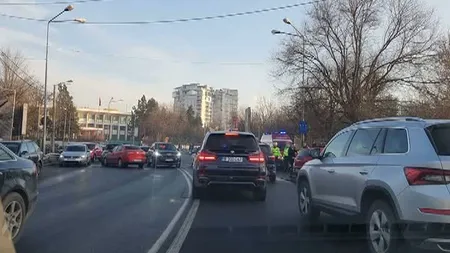 Accident cu cinci maşini lângă Ambasada Chinei din Bucureşti