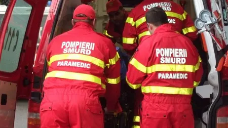 Accident mortal în Sibiu! Două persoane şi-au pierdut viaţa, după impactul devastator dintre o maşină şi un microbuz