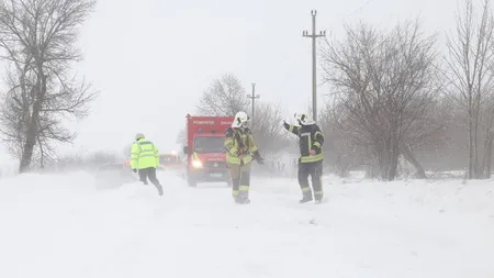 Avertizare meteo COD PORTOCALIU de viscol. Rafalele de vânt vor ajunge la 120 km. Unde va mai ninge