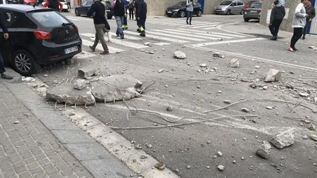 Explozie la o uzină chimică din Barcelona, o nouă urgenţă pentru Spania. Cel puţin o persoană a murit