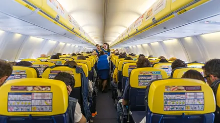 Mesajul unei stewardese Ryanair pentru romanii intorsi din diaspora: Se jurau ca nu se mai intorc in tara asta