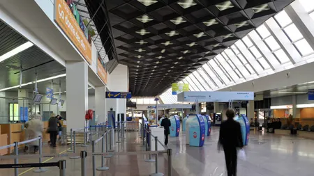 Aeroportul din Strasbourg a fost evacuat de urgenţă. A fost haos, echipele anti-tero au intrat în acţiune UPDATE