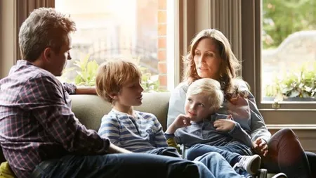 ZILELE LIBERE PENTRU PĂRINŢI pe durata stării de urgenţă pentru coronavirus. Se MODIFICĂ CONDIŢIILE. Cine nu poate sta acasă cu copiii