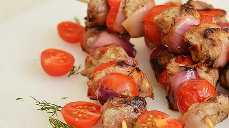 Retete de Pasti: Frigarui marinate de miel