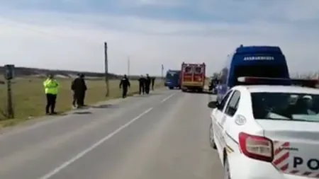 Carantină într-o localitate din judeţul Constanţa. Străzile sunt împânzite de forţele de ordine VIDEO