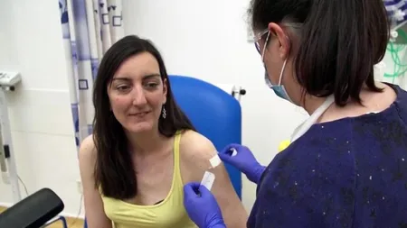 Cum se simte Elisa, prima femeie care s-a vaccinat contra COVID-19: 