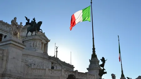 Guvernul italian pregăteşte un plan în cinci puncte pentru redeschiderea controlată a ţării