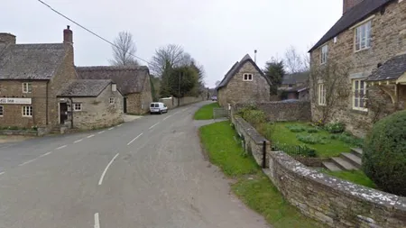 Măsură inedită luată de autorităţi într-un sat din Anglia. Pietonii circulă în sens unic