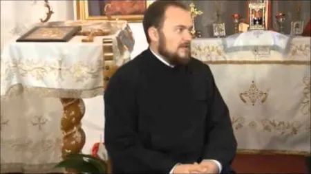 Interviu cu preotul român aplaudat de toată Italia. 
