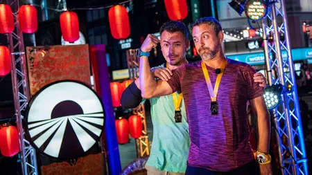 Câştigătorii Asia Express, Răzvan Fodor şi Sorin Bontea, au dezvăluit ce se întâmplă în spatele camerelor. Nu se va vedea la TV