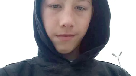 Adolescent de 15 ani, găsit mort în propria cameră de către părinţi. Acuzase o stare de oboseală