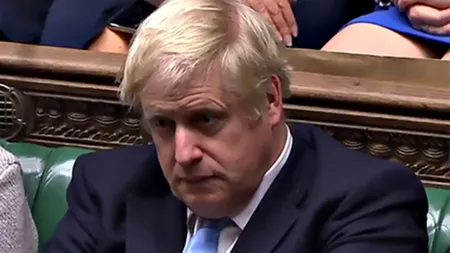 Boris Johnson relaxează restricţiile de la 1 iunie, în contextul criticilor legate de încălcarea acestora de către un consilier