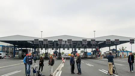 Haosul din vămi, raiul samsarilor. Românii care se întorc din străinătate sunt jecmăniţi de sute de euro VIDEO