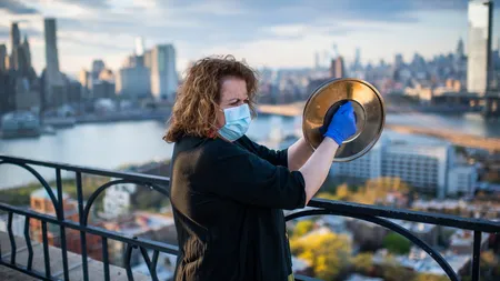 O premiantă Pulitzer compară pandemia cu atacurile de la 11 septembrie: 