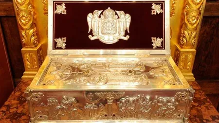 Decizie fără precedent! Ce se va întâmpla cu moaştele Sfinţilor Împăraţi Constantin şi Elena de hramul Catedralei Patriarhale