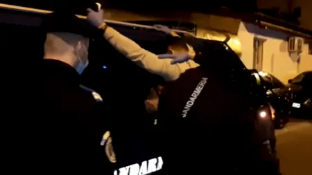 Fugar condamnat pentru omor, prins de jandarmi în Bucureşti. Ieşise noaptea să se plimbe VIDEO