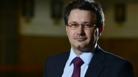 Rectorul Politehnicii Bucureşti a fost examatriculat de la două doctorate