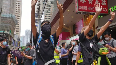 China amplifică tensiunile din Hong Kong. A adoptat legea privind securitatea naţională, cel mai radical act din ultimii 23 de ani