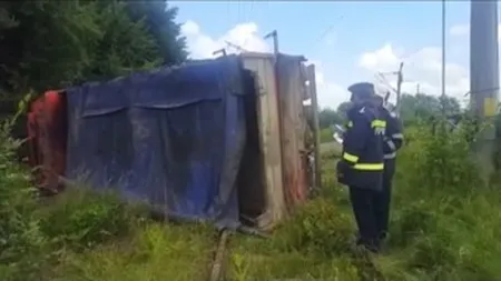 Tren de călători implicat într-un accident în Suceava