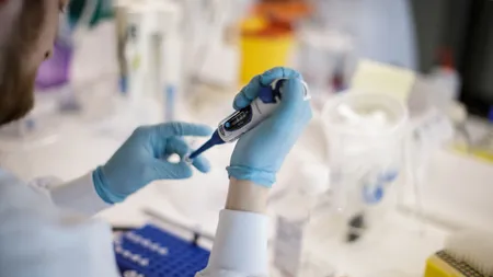 78 de cadre medicale din 11 secţii ale Spitalului Judeţean Galaţi, diagnosticate cu COVID-19