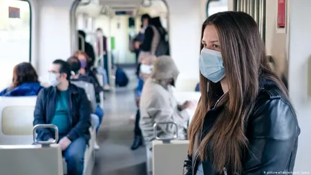 Masca devine obligatorie în spaţiile publice închise din Croaţia, după ce cazurile cu COVID-19 au explodat