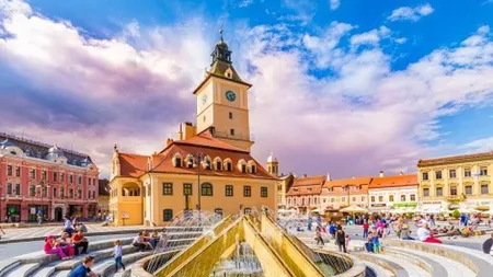 Masca devine obligatorie şi în Braşov. Este al patrulea judeţ care impune restricţii din cauza răspândirii COVID-19