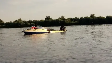 Două ambarcaţiuni cu turişti, implicate într-un grav accident la Murighiol. A fost activat planul roşu