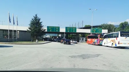 Decizie de ultima oră pentru turiştii români care vor să plece în Grecia. Formularul electronic, indisponibil până marţi