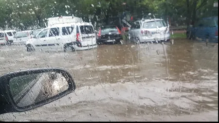 Atenţionare meteo COD GALBEN: Ploi torenţiale, vijelii puternice şi grindină la final de săptămână