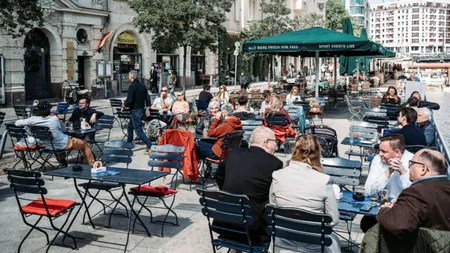 COVID-19. Ţara în care nu se respectă deloc regulile în restaurante. Autorităţile sunt exasperate